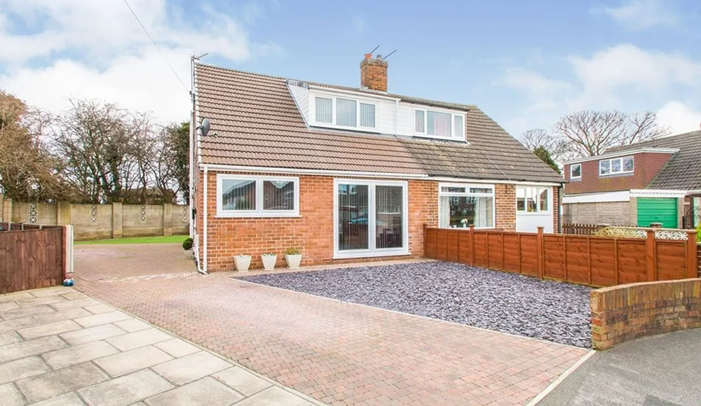 Apparto Semi Detached
